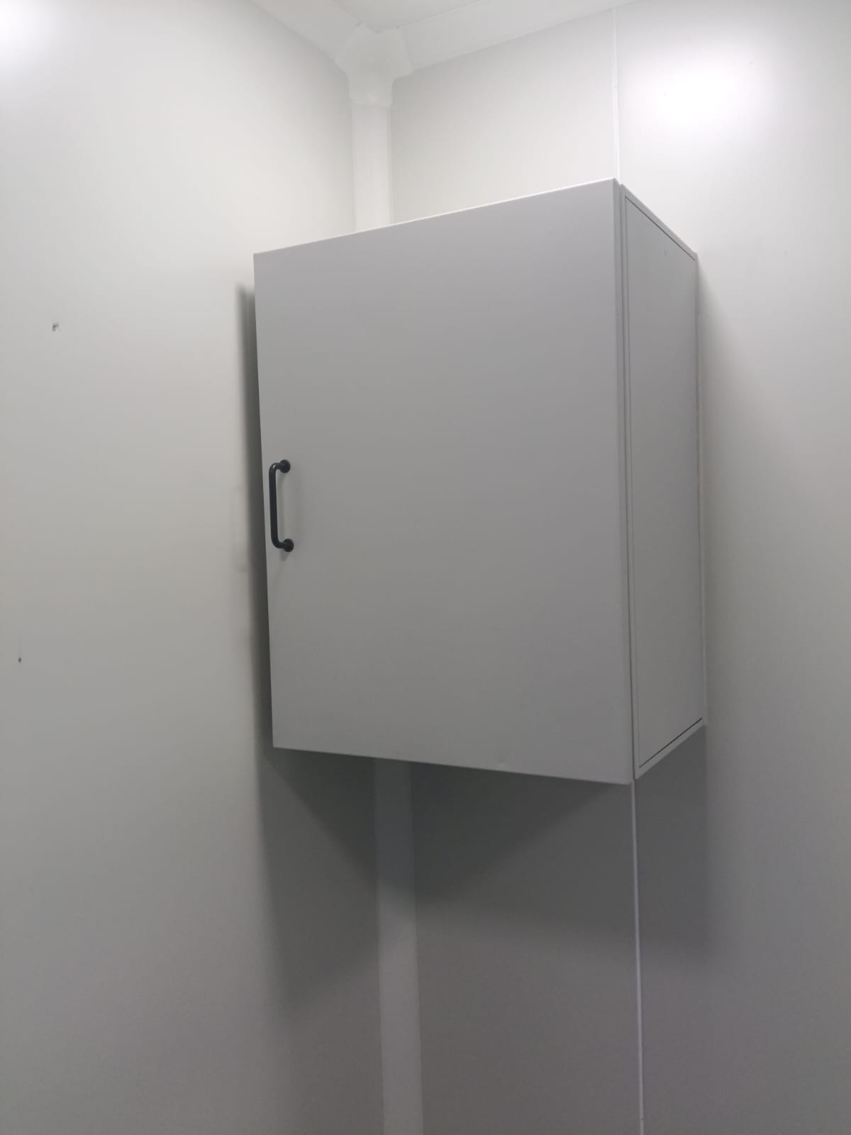 Wall Unit Laboratory Furniture